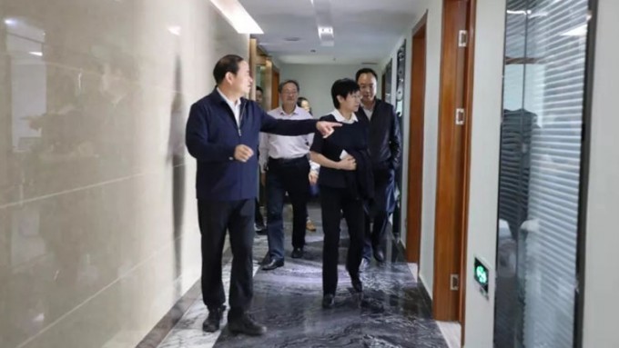 吴明明赴乐动平台app官网_乐动（中国）集团调研