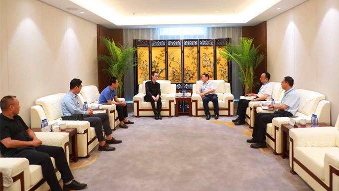 乐动平台app官网_乐动（中国）集团与山海经研究院洽谈项目合作事宜