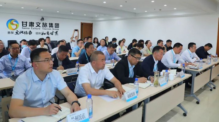 三抓三促进行时丨乐动平台app官网_乐动（中国）集团开展项目管理专题培训