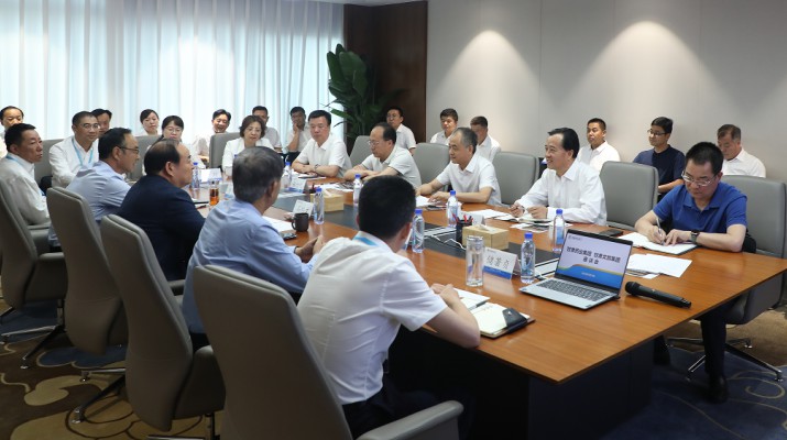 乐动平台app官网_乐动（中国）集团与甘肃药业集团座谈交流