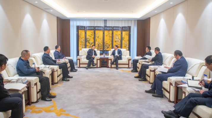 乐动平台app官网_乐动（中国）集团与陇南市委市政府座谈交流