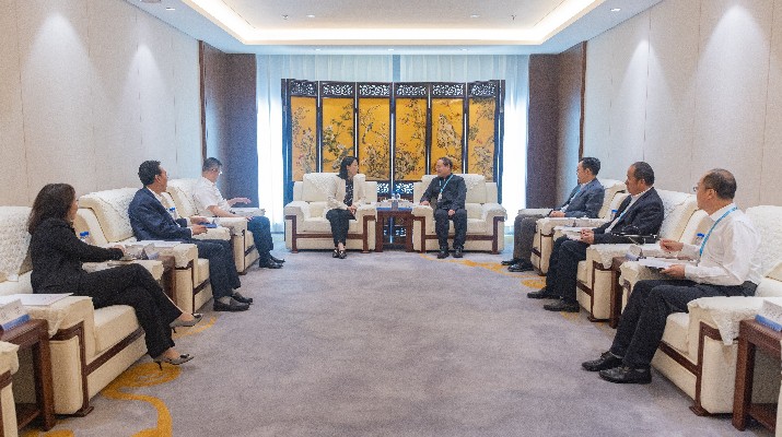 乐动平台app官网_乐动（中国）集团与浦发银行座谈交流